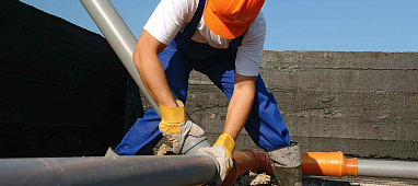 Монтаж наружных сетей воды и канализации